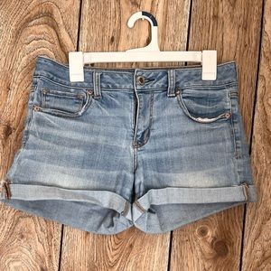 American Eagle women’s Jean shorts